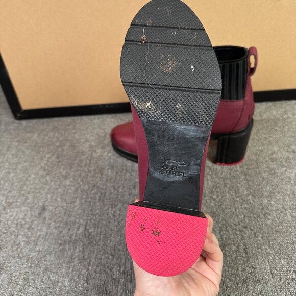 Sorel Margo Wine Red Heeled Chelsea Ankle Boot Leather Waterproof Size 8.5 - Picture 7 of 8